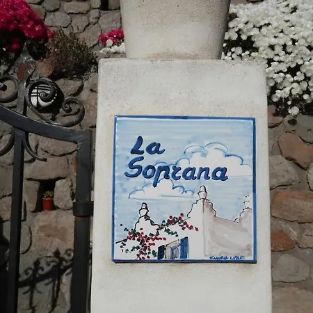 Soprana, Casa Per Vacanze Holiday home *