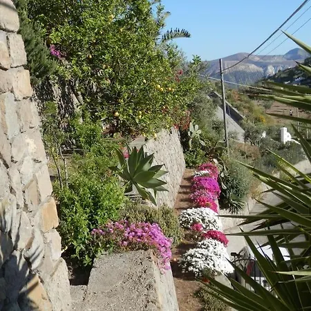 Soprana, Casa Per Vacanze Casa de Férias Lípara
