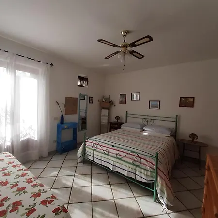 Soprana, Casa Per Vacanze *